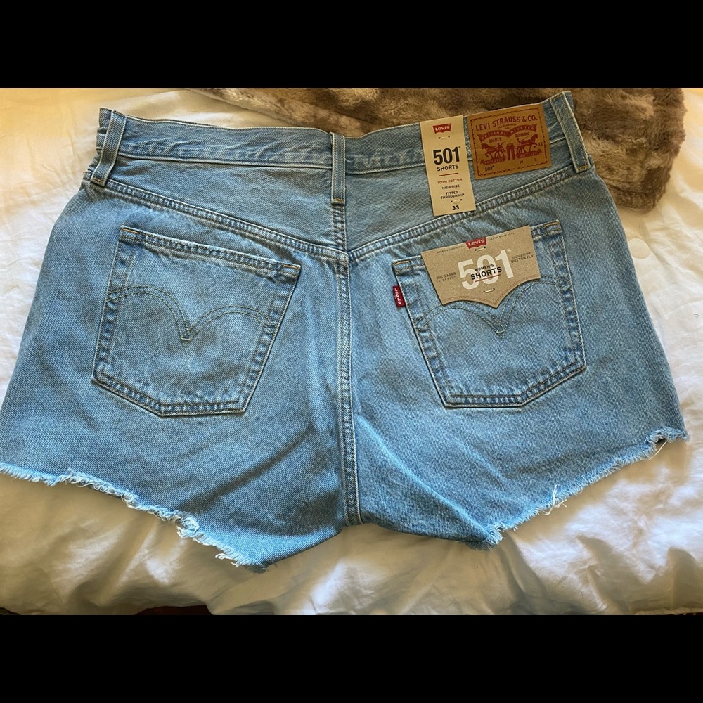 NWT LEVIS 501 Original Short /Women’s Size 33 Levi’s 501 Jean Short